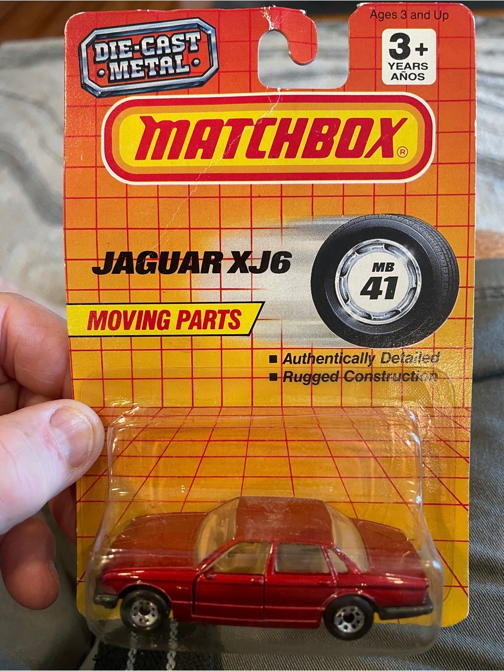 Vintage Matchbox  Jaguar XJ6 1986 # 1741 MB41 Moving Parts Red